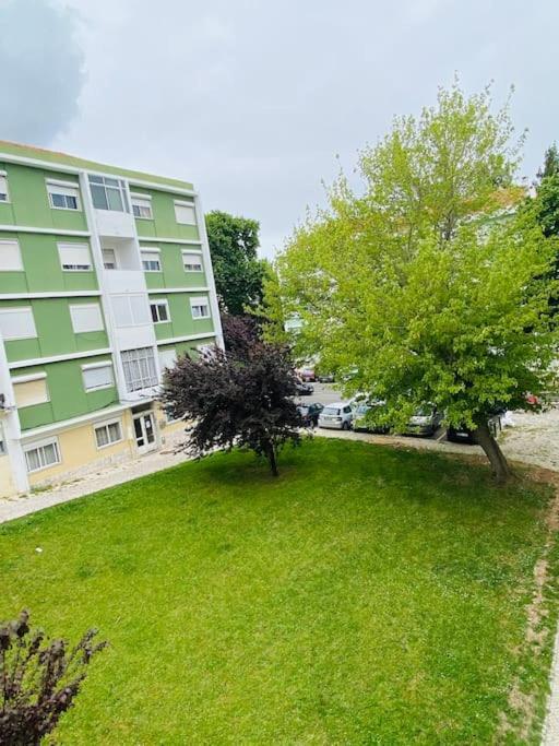 Modern 3 Bedroom Flat In Lisboa Exterior foto
