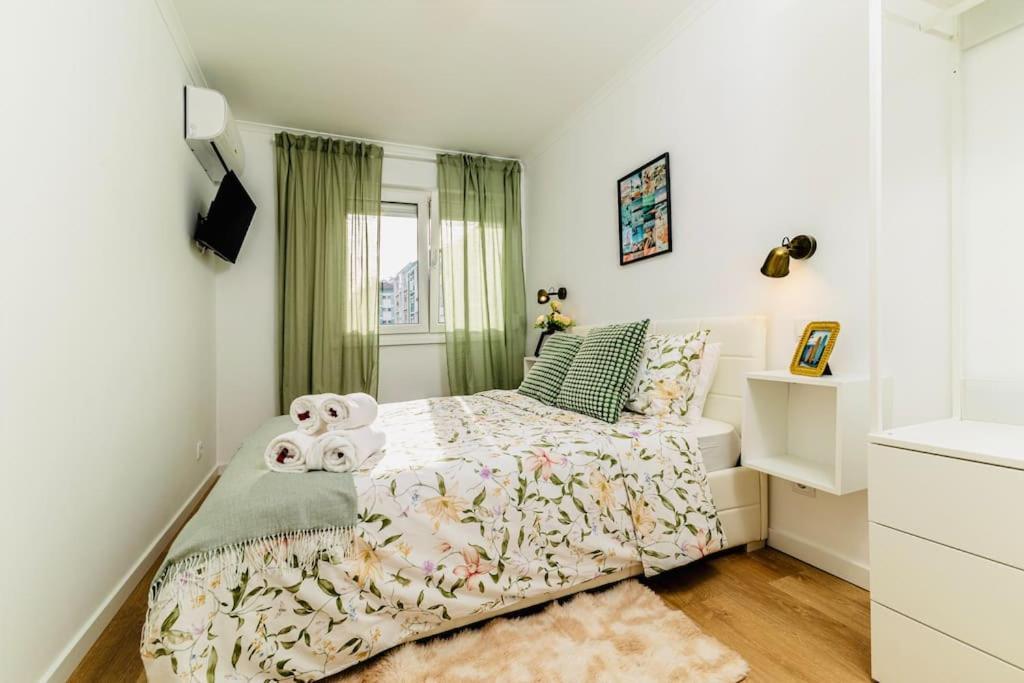 Modern 3 Bedroom Flat In Lisboa Exterior foto